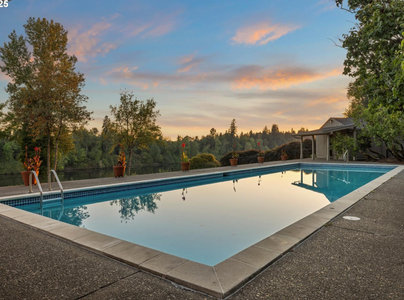 RIVERFRONT LEGACY IN WINE COUNTRY